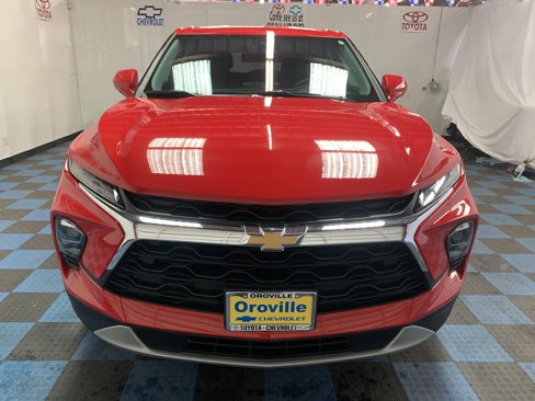 Used 2023 Chevrolet Blazer LT image 9