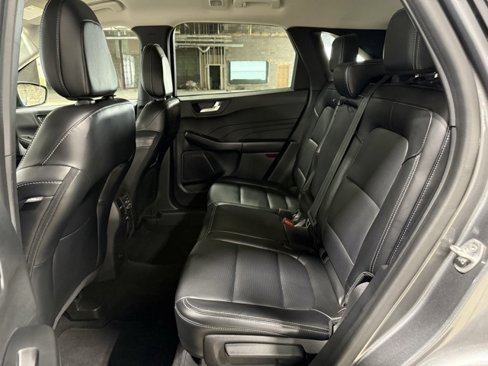 Used 2023 Ford Escape Platinum image 25