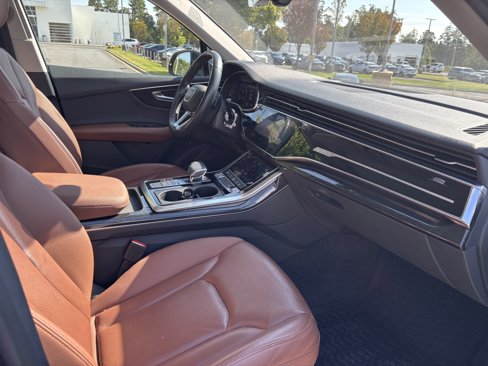 Used 2020 Audi Q7 3.0T Premium Plus w/ Premium Plus Package image 21