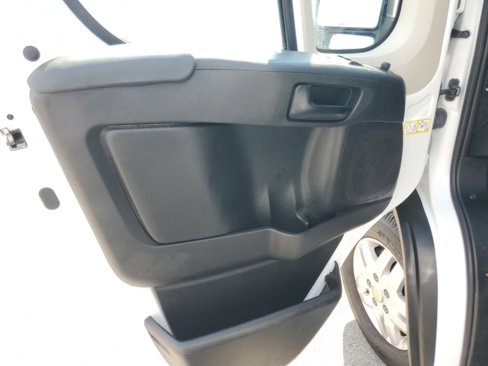Used 2022 RAM ProMaster 2500 w/ Driver Convenience Group image 8