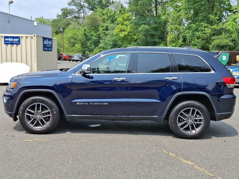 Used 2018 Jeep Grand Cherokee Limited image 2