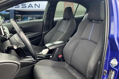 Used 2021 Toyota Corolla SE w/ SE Premium Package image 19