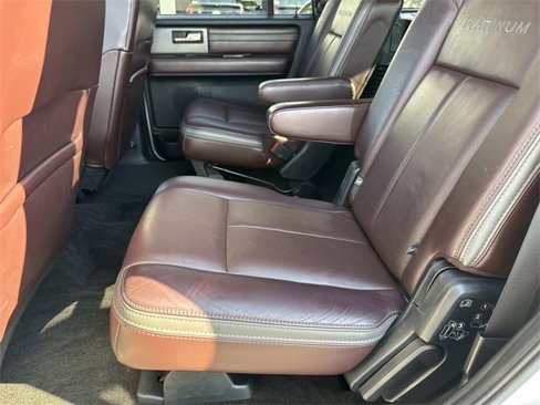 Used 2017 Ford Expedition Platinum image 17