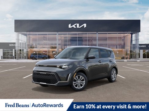 New 2025 Kia Soul LX image 1