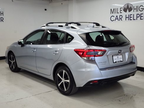 Used 2022 Subaru Impreza 2.0i Premium image 7