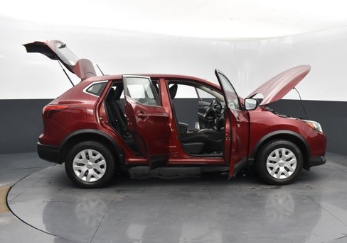 Used 2019 Nissan Rogue Sport S image 50