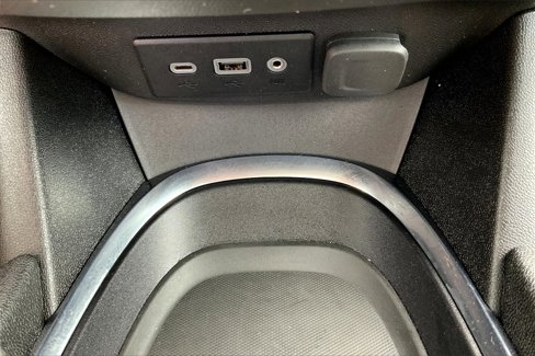 Used 2022 Chevrolet Malibu LT image 36