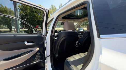 Used 2020 Hyundai Santa Fe Limited image 38