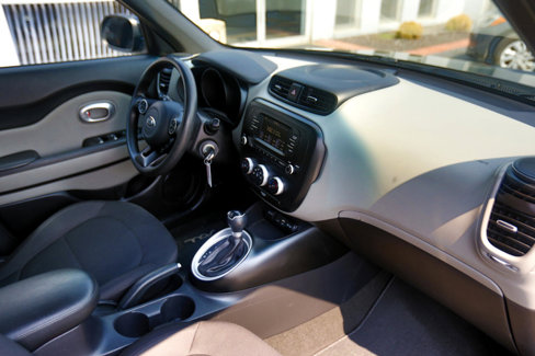 Used 2018 Kia Soul image 17