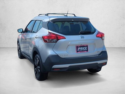 Used 2019 Nissan Kicks SR w/ SR Premium Package image 7