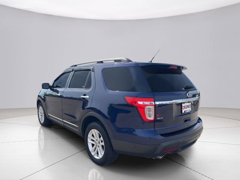 Used 2011 Ford Explorer XLT w/ 201A Rapid Spec Order Code image 9