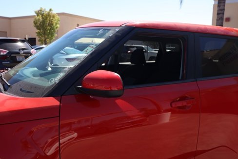 Used 2023 Kia Soul LX w/ LX Technology Package image 12