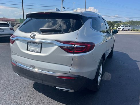 Used 2021 Buick Enclave Essence w/ Sound and Sites Package image 5