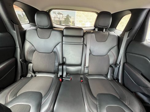 Used 2015 Jeep Cherokee Trailhawk w/ Comfort/Convenience Group image 20