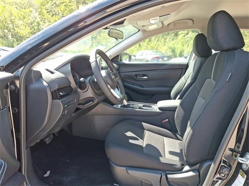 New 2025 Nissan Sentra SV w/ All-Weather Package image 6
