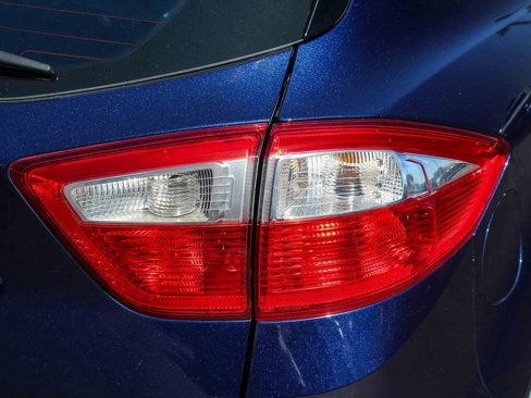 Used 2016 Ford C-MAX Energi SEL image 11