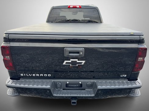 Used 2017 Chevrolet Silverado 1500 LTZ Z71 w/ LTZ Plus Package image 8