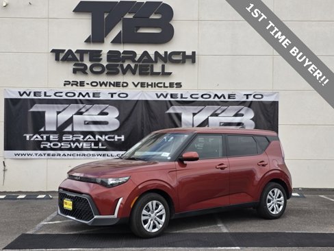 Used 2023 Kia Soul LX image 1