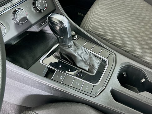 Used 2021 Volkswagen Jetta S w/ Driver Assistance Package image 24