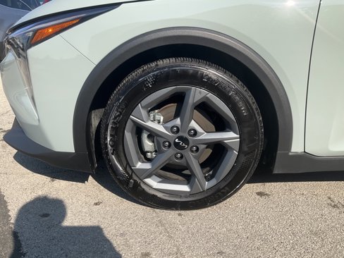 Used 2025 Kia K4 LXS image 7
