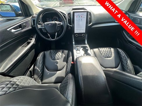 Used 2024 Ford Edge Titanium image 16