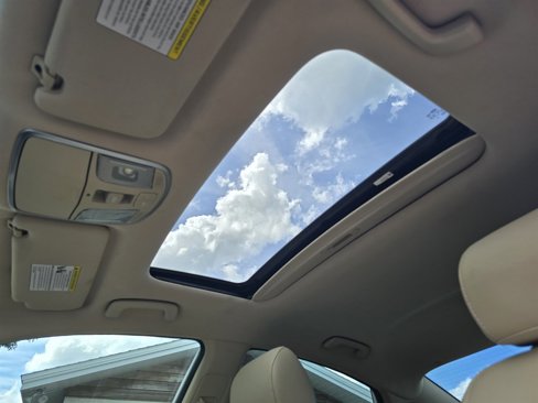 Used 2018 Hyundai Sonata Limited image 11