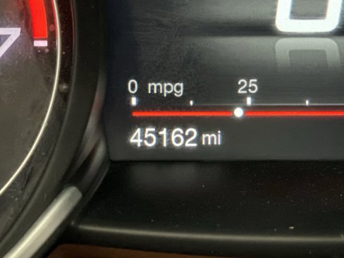 Used 2018 Alfa Romeo Giulia AWD image 6