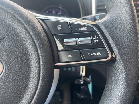 Used 2020 Kia Sportage LX image 40