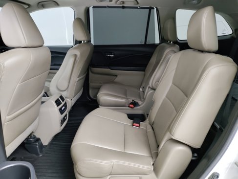 Used 2016 Honda Pilot Elite image 28