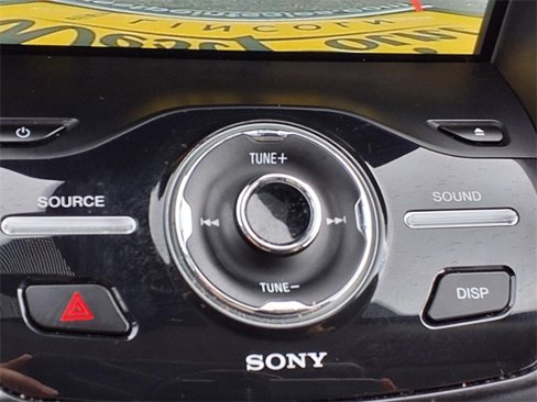 Used 2017 Ford Escape Titanium image 19