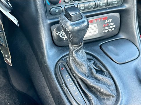 Used 2000 Chevrolet Corvette Coupe w/ Memory Pkg image 15