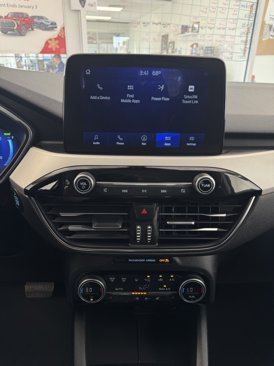 Used 2021 Ford Escape Titanium image 20