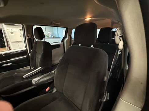 Used 2014 Dodge Grand Caravan American Value Package image 15