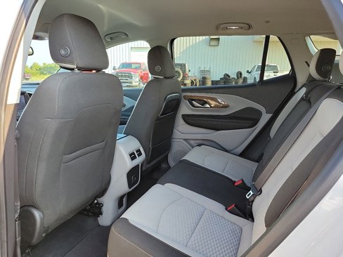 Used 2020 GMC Terrain SLE w/ Driver Convenience Package image 9