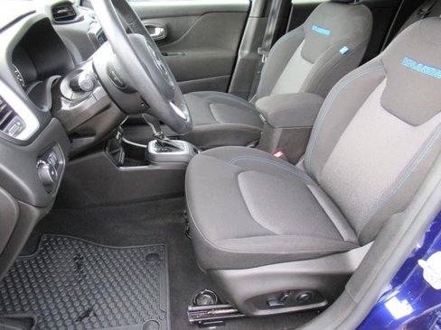 Used 2021 Jeep Renegade Latitude w/ Convenience Group image 15