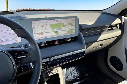 Used 2023 Hyundai Ioniq 5 Limited w/ Cargo Package image 6