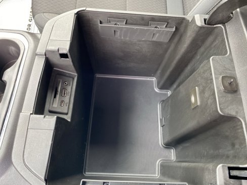 Used 2019 Chevrolet Silverado 1500 RST image 23