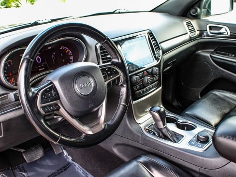 Used 2021 Jeep Grand Cherokee Limited image 15