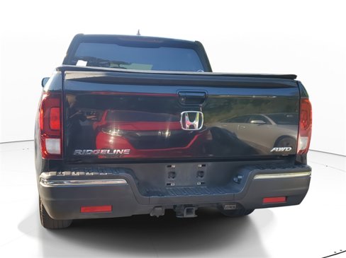 Used 2017 Honda Ridgeline Sport image 5