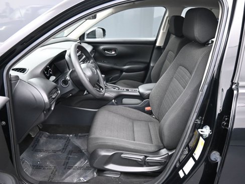 Certified 2023 Honda HR-V LX image 18