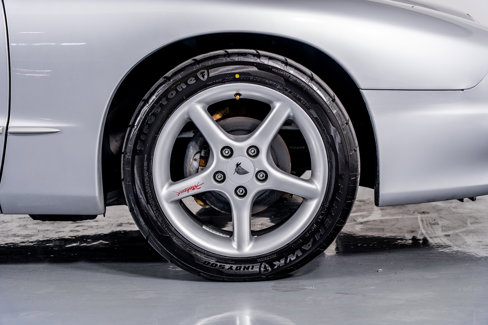 Used 1997 Pontiac Firebird Formula image 8