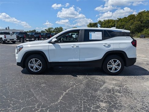 Certified 2024 GMC Terrain SLE image 4