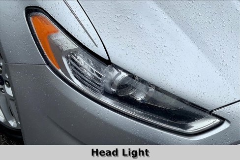 Used 2016 Ford Fusion SE image 29
