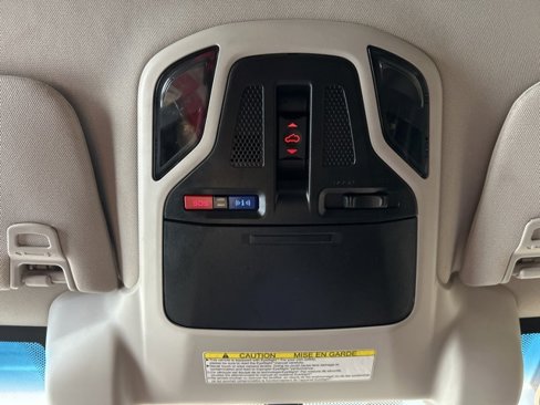 Used 2020 Subaru Outback Limited image 18