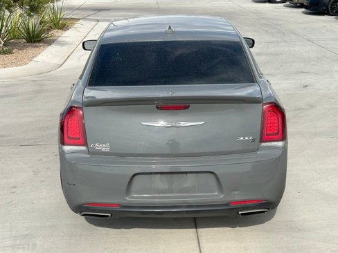 Used 2019 Chrysler 300 S w/ S Model Appearance Package image 7