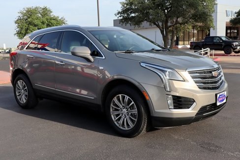 Used 2018 Cadillac XT5 Luxury image 12