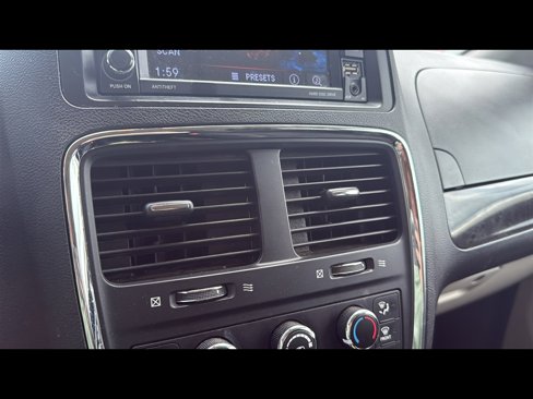 Used 2019 Dodge Grand Caravan SE image 20