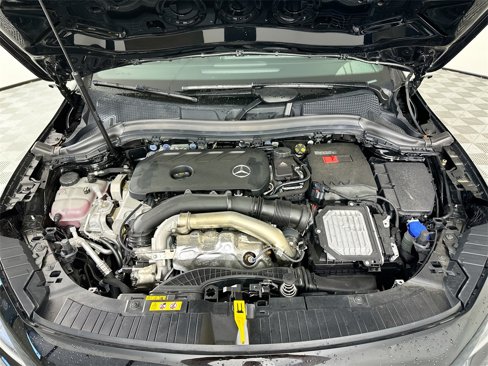 Certified 2025 Mercedes-Benz GLA 250 image 27