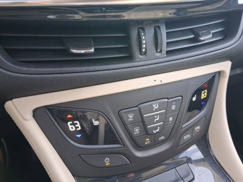 Used 2017 Buick Envision Essence image 17