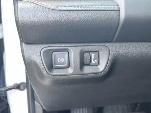 Used 2017 GMC Acadia Denali w/ Technology Package image 17